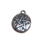 Pampille ronde celte de 17mm avec pentacle en relief en métal placage argent