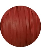 Cuir plat de 3mm soft rouge bords droits en vente au cm