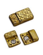 Fermoir magnétique bronze creusé de symboles cuir plat de 10mm