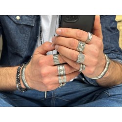 Grosse bague 20mm avec fissures en étain placage argent