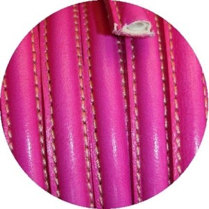 Cordon de cuir demi rond creux fuchsia-vente au cm