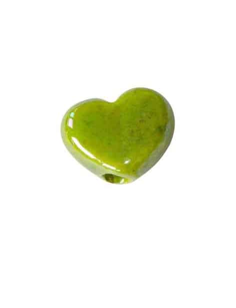 Perle coeur en ceramique verte-13mm