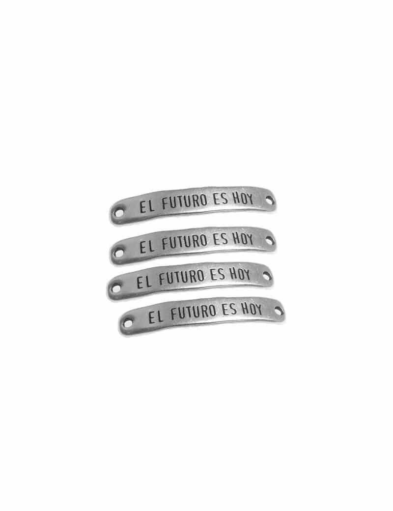 Plaque gravee en espagnol pour bracelet-40mm