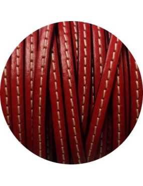 Cordon de cuir plat 5mm rouge couture blanche vendu au metre