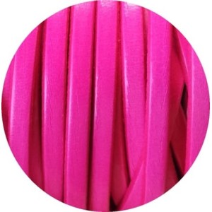 Cordon de cuir plat 5mm couleur rose fluo-vente au cm