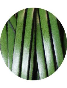 Cordon de cuir plat 5mm vert vendu au metre