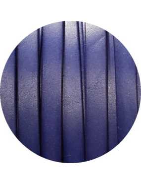 Cordon de cuir plat de 10mm bleu cobalt vendu au metre