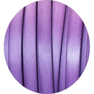 Cordon de cuir plat de 10mm violet vendu au metre