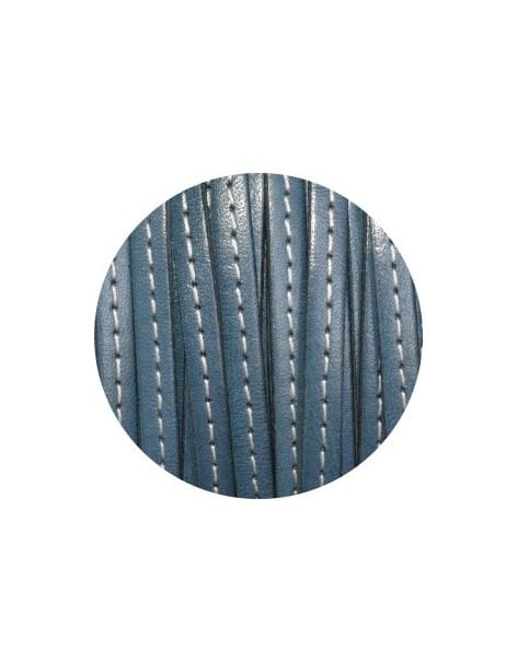 Cordon de cuir plat 5mm bleu gris couture blanche vendu au metre