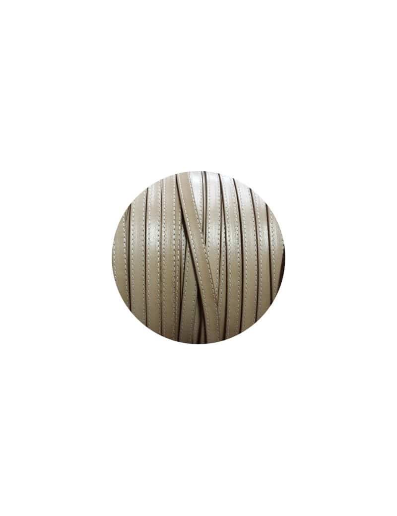 Cordon de cuir plat 10mm beige avec coutures-vente au cm