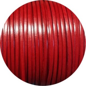 Cordon de cuir plat 5mm de couleur rouge flamme vendu au mètre