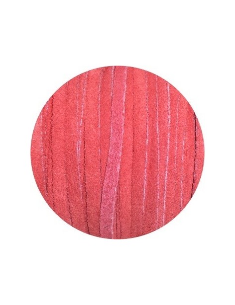 Cuir plat brut de 4mm de couleur rouge vendu à la coupe au mètre