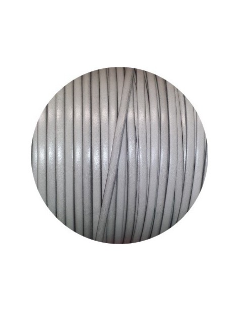 Cuir plat de 5mm couleur gris perlé vendu au metre