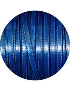 Cuir plat de 10mm bleu nuit avec coutures vendu au mètre