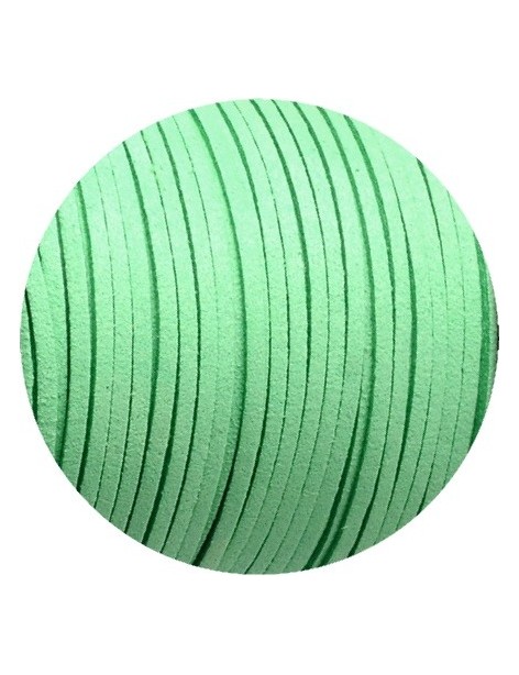 Lacet de suedine plat de 3mm vert clair vif
