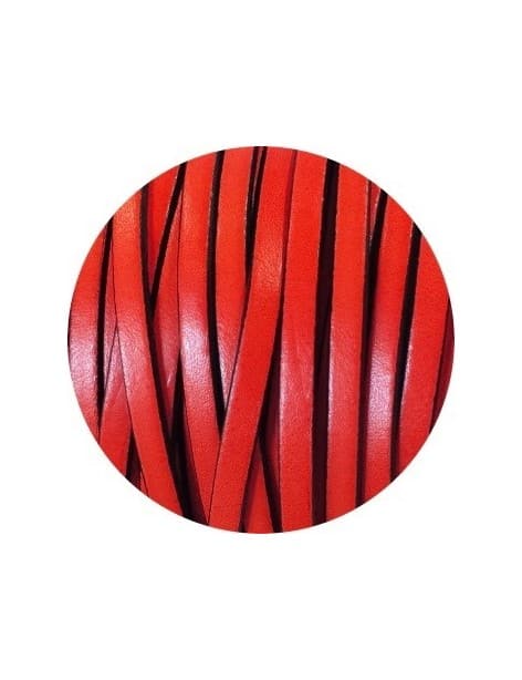 Cuir plat de 5mm rouge avec bords noirs vendu au mètre