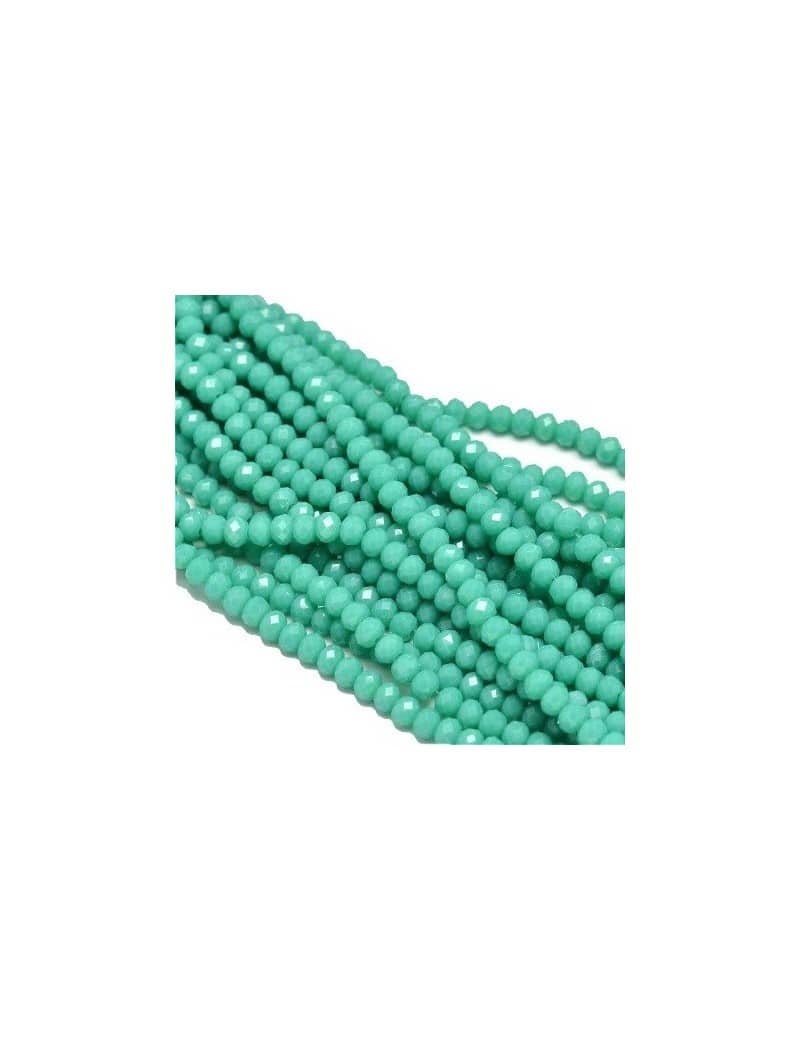 Fil de 145 perles rondes aplaties à facettes vertes de 4mm