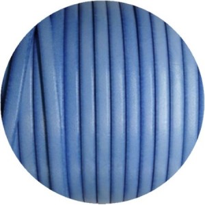 Cuir plat lisse de 5mm de couleur bleu jeans clair vendu à la coupe au mètre-Premium