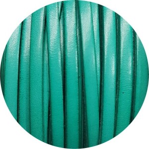 Cuir plat de 5mm couleur jade vendu au metre