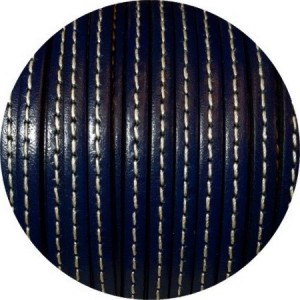 Cordon de cuir plat 5mm x 2mm bleu fonce couture blanche-vente au cm