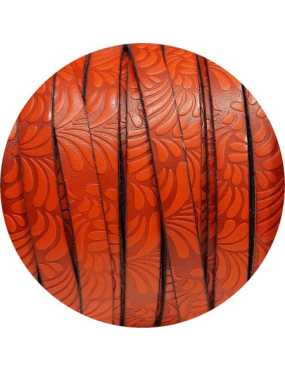 Cuir plat de 10mm fantaisie avec relief floral orange  foncé en vente au cm