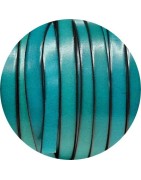 Cordon de cuir plat de 10mm turquoise vendu au mètre