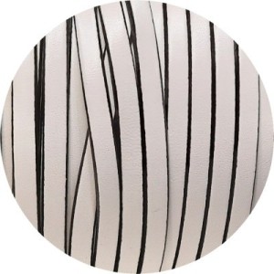 Cordon de cuir plat blanc de 5mm avec bords noirs-vente au cm