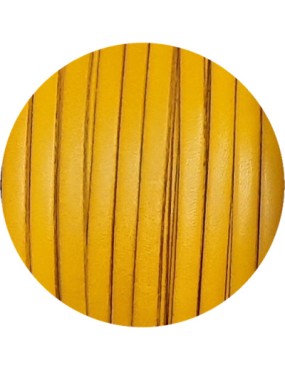 Cordon de cuir plat 5mm jaune classique en vente au cm